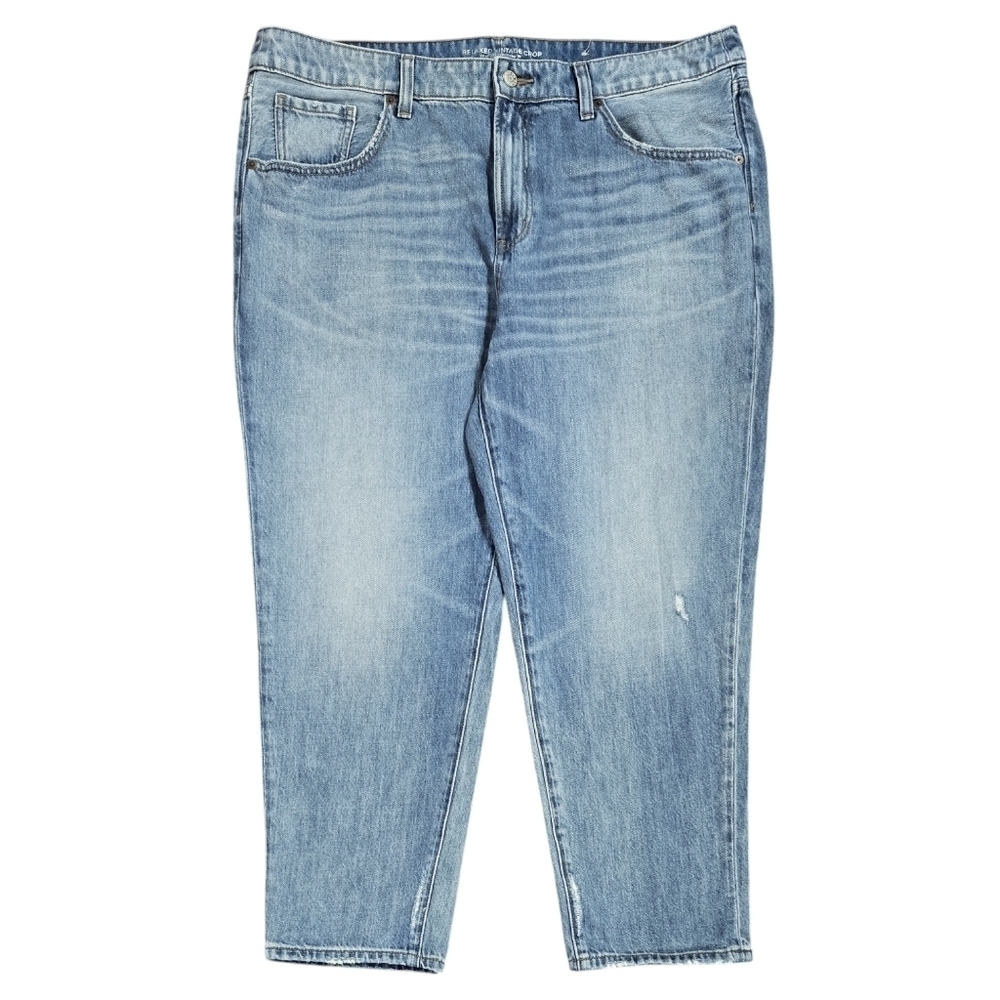 Chico's 100% Cotton Relaxed Vintage Crop Jeans Light Wash Retro Look Soft